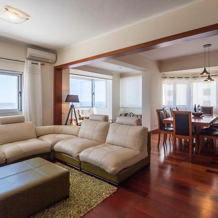 Deluxe Marina Apartment Понта-Делгада Экстерьер фото