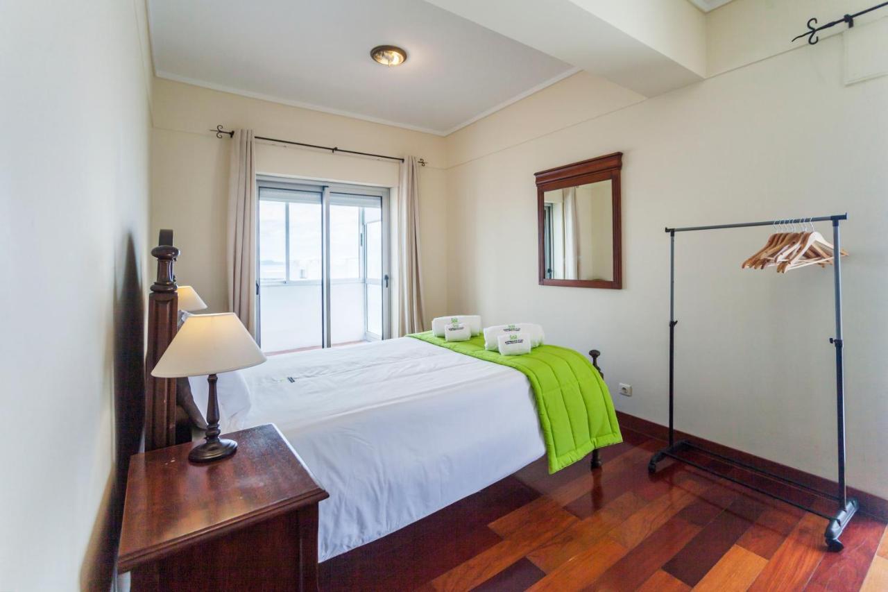 Deluxe Marina Apartment Понта-Делгада Экстерьер фото